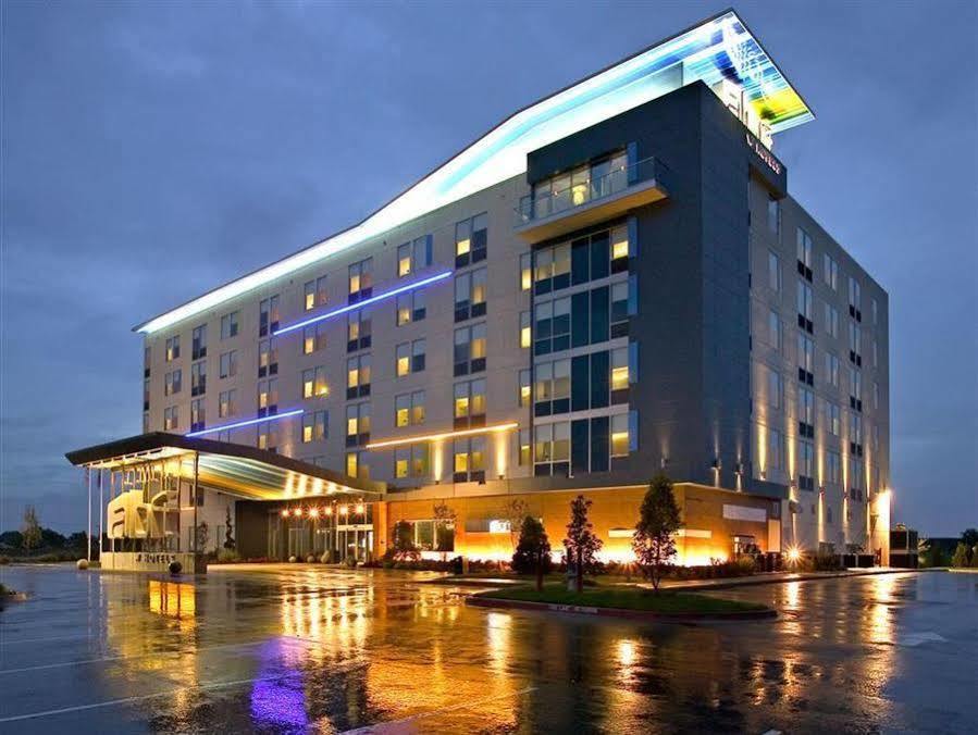 Aloft Hotel Rogers Bentonville Экстерьер фото